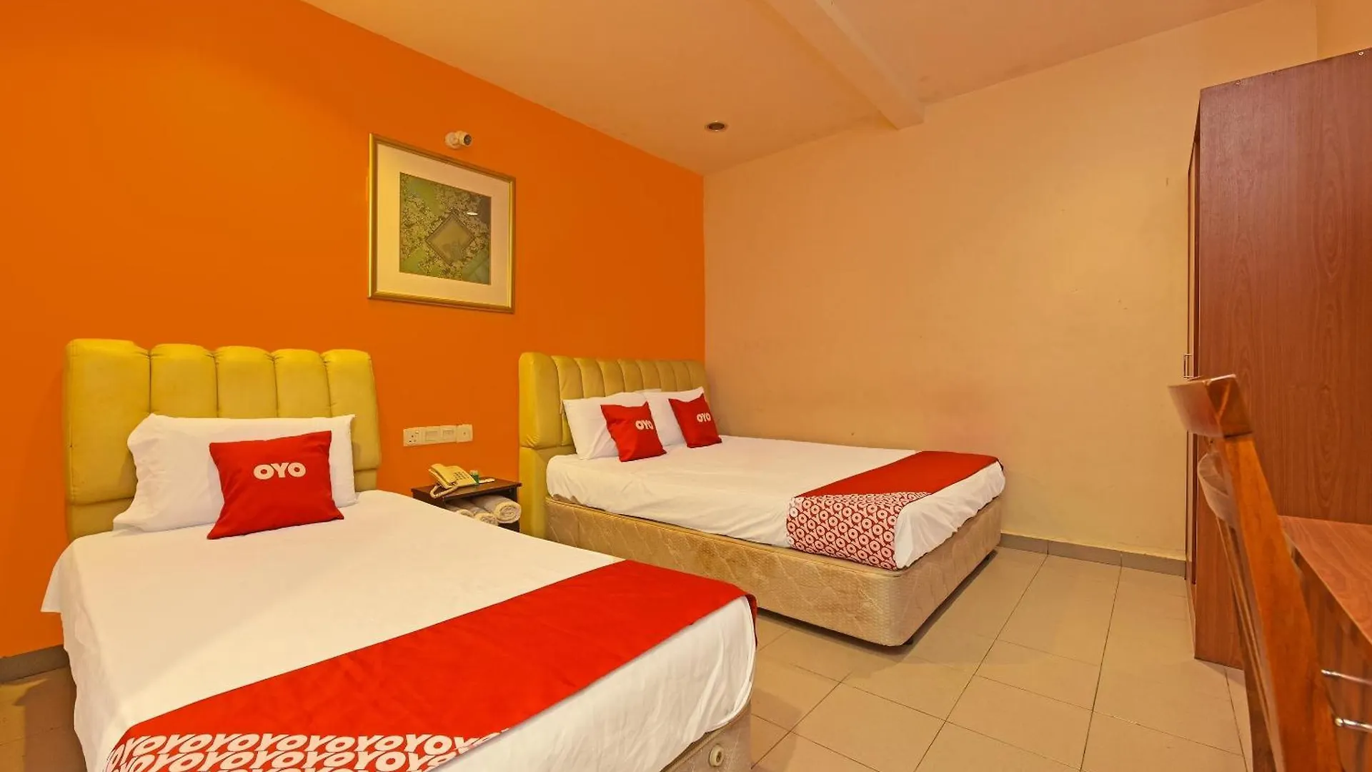 Oyo 90510 Hotel Sahara Johor Bahru 2*,