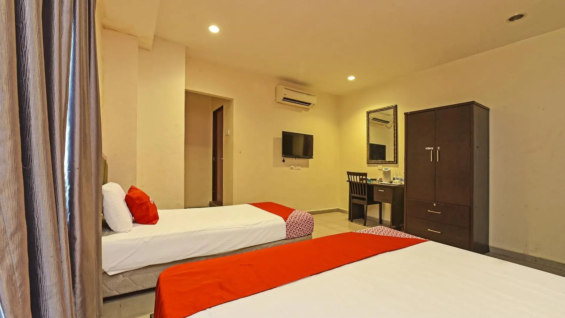 Oyo 90510 Hotel Sahara Johor Bahru